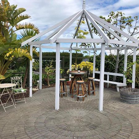 Chez Tiare - The Loft Apartment Napier Bagian luar foto