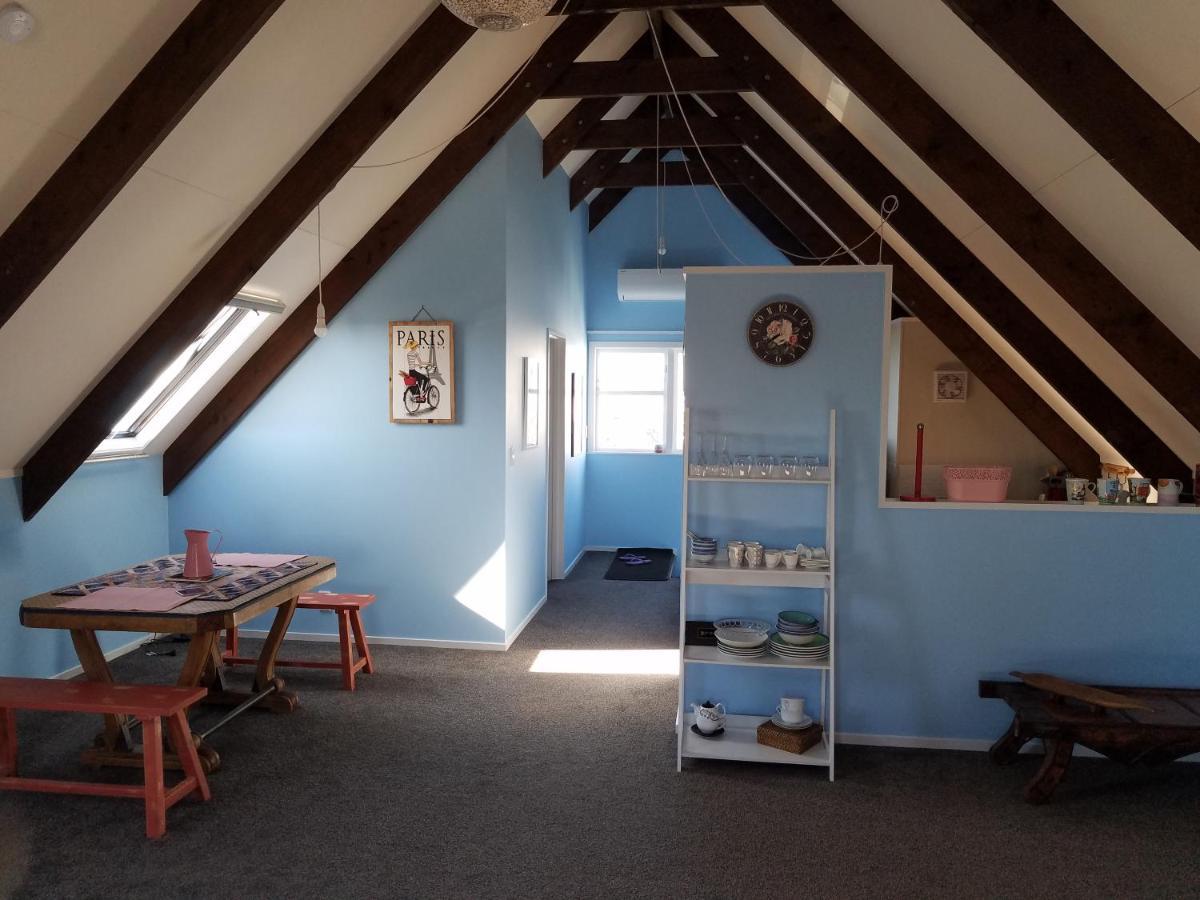Chez Tiare - The Loft Apartment Napier Bagian luar foto