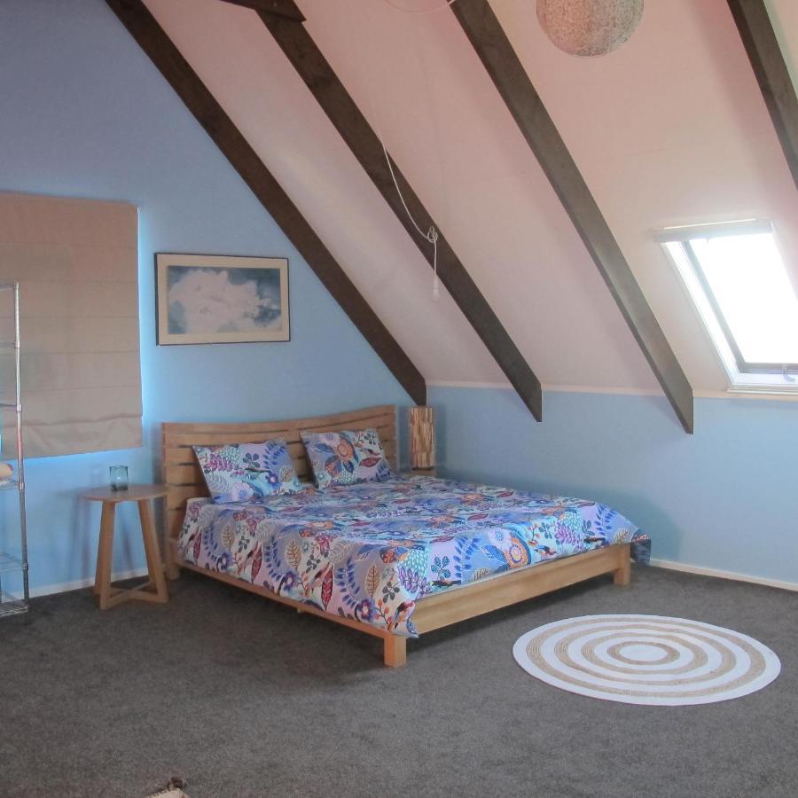 Chez Tiare - The Loft Apartment Napier Bagian luar foto