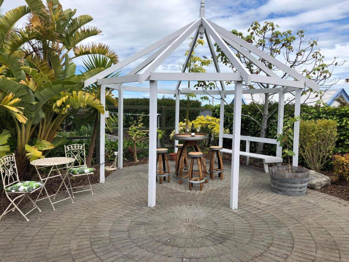 Chez Tiare - The Loft Apartment Napier Bagian luar foto