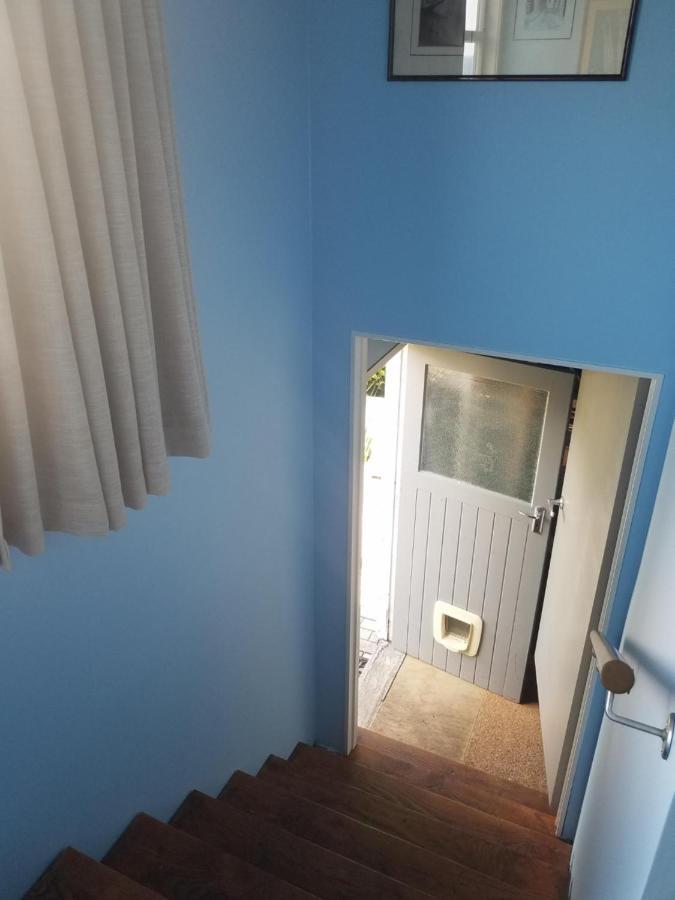 Chez Tiare - The Loft Apartment Napier Bagian luar foto